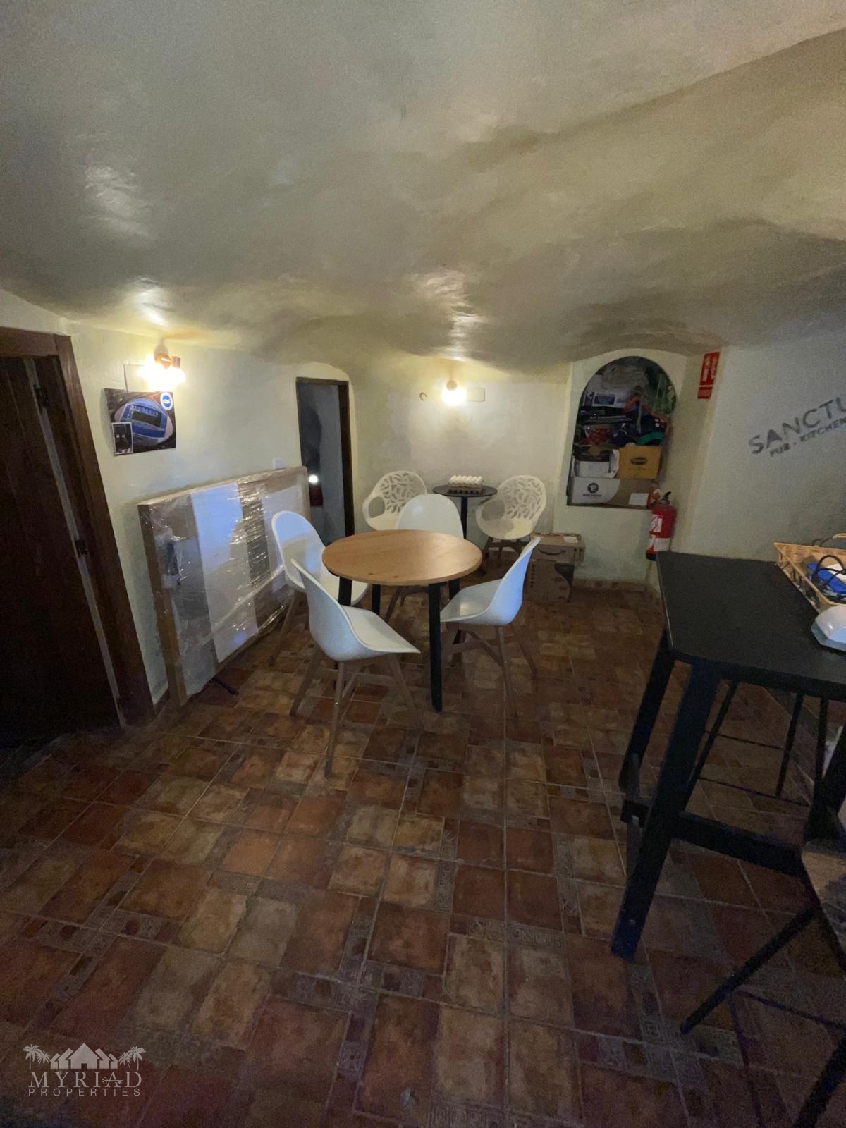 Commercial in Pinoso (Ref: MP6467)