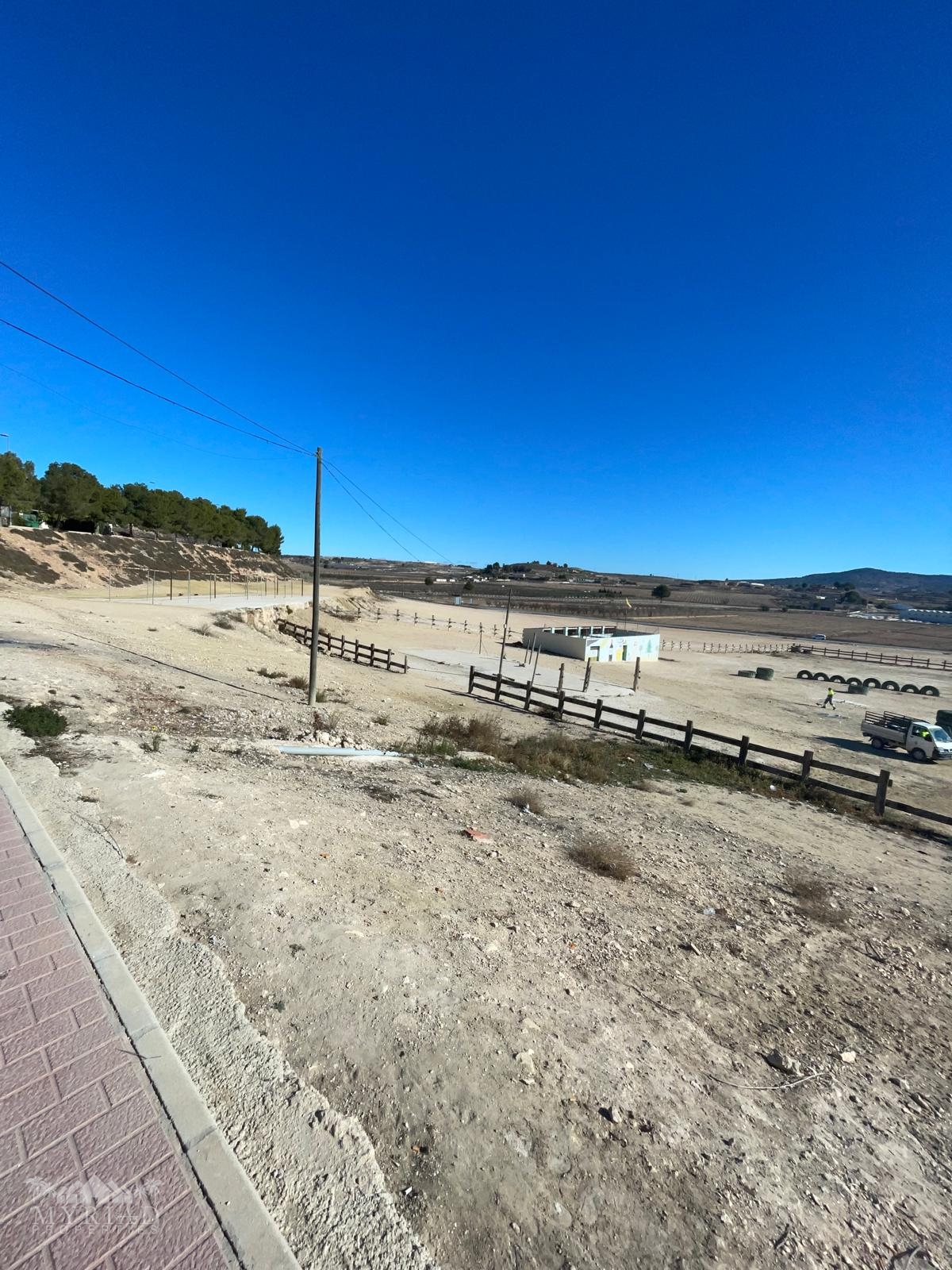 Commercial in Pinoso (Ref: MP6467)