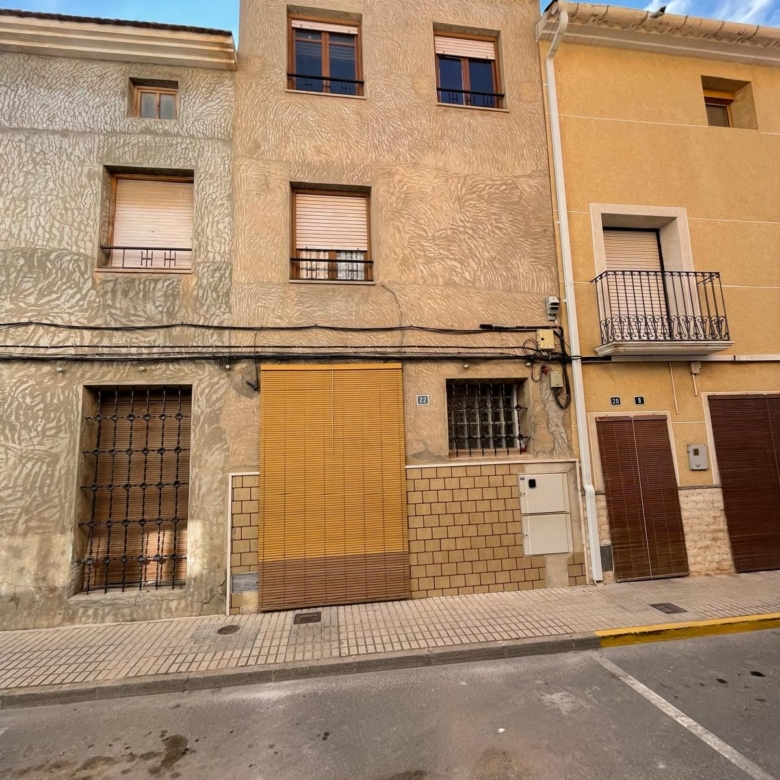 Town House in Pinoso (Ref: MP6483)