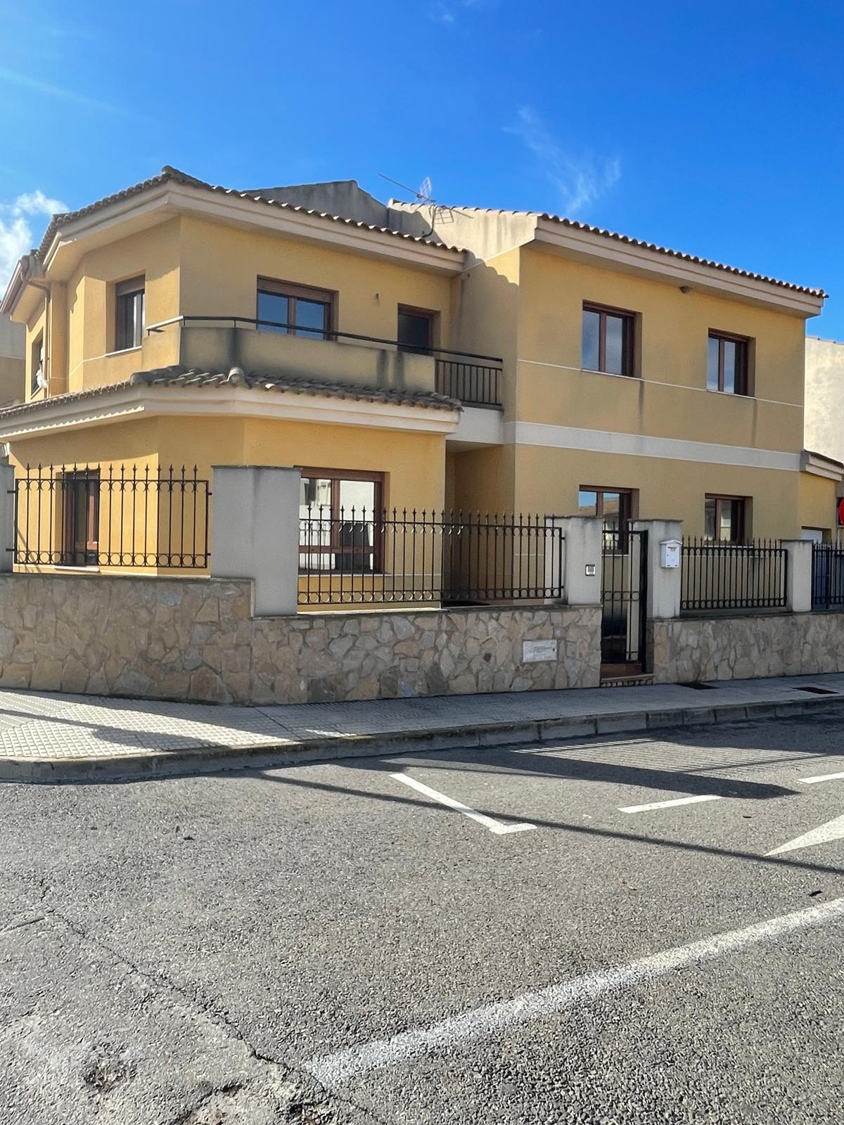House in Pinoso (Ref: MP6498)