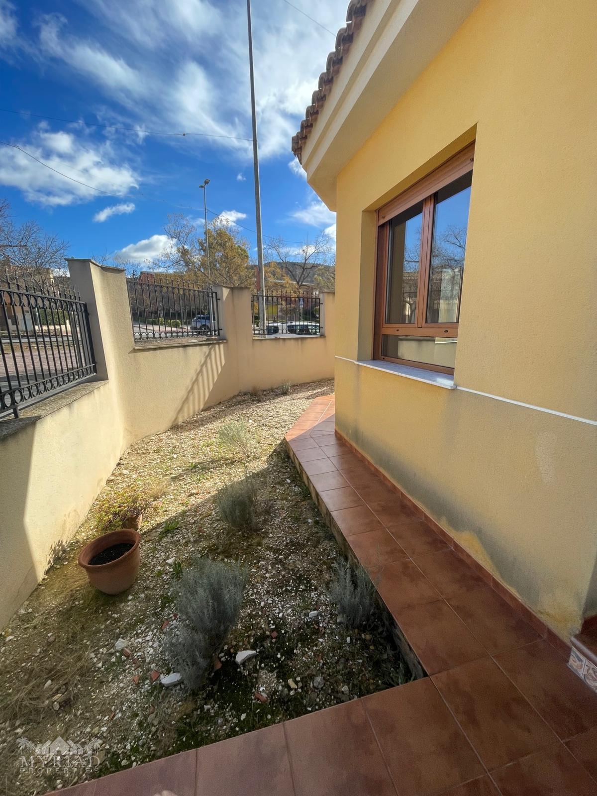House in Pinoso (Ref: MP6498)