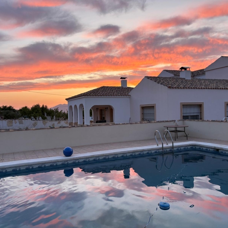 Villa in Encebras (Ref: MP6553)