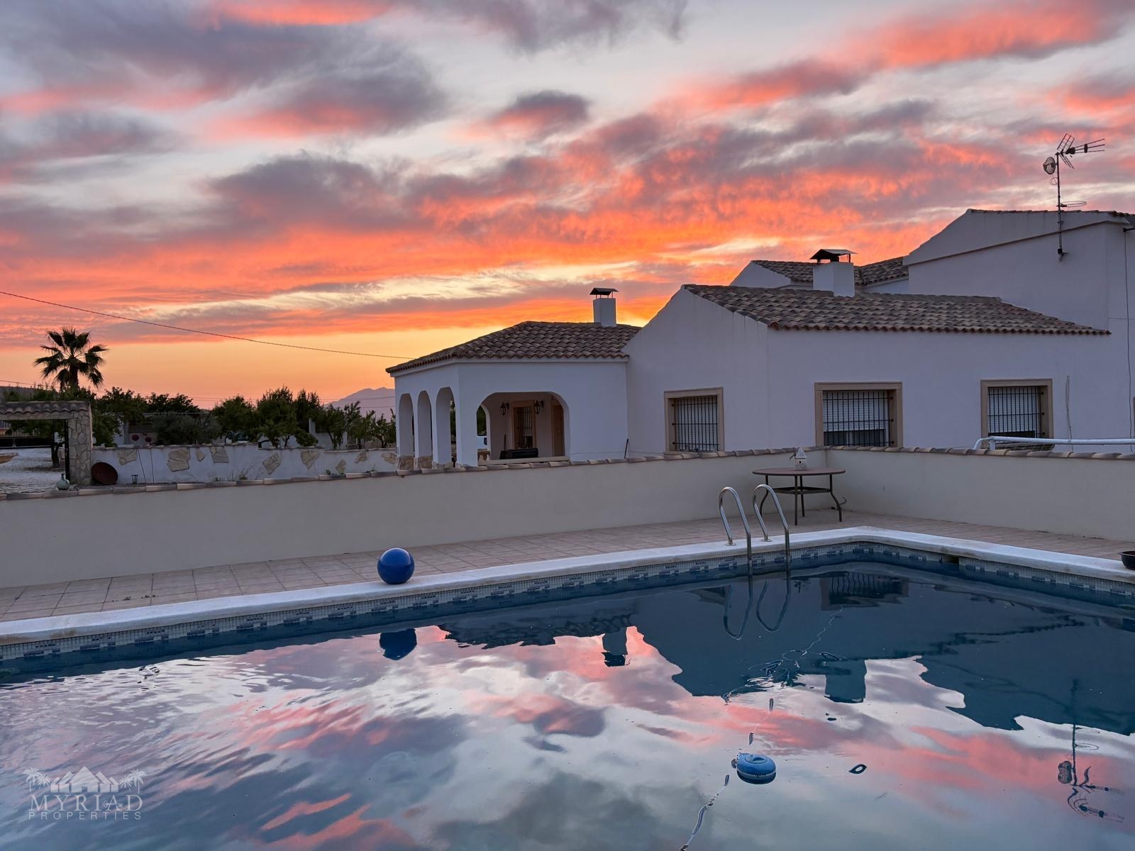 Villa in Encebras (Ref: MP6553)