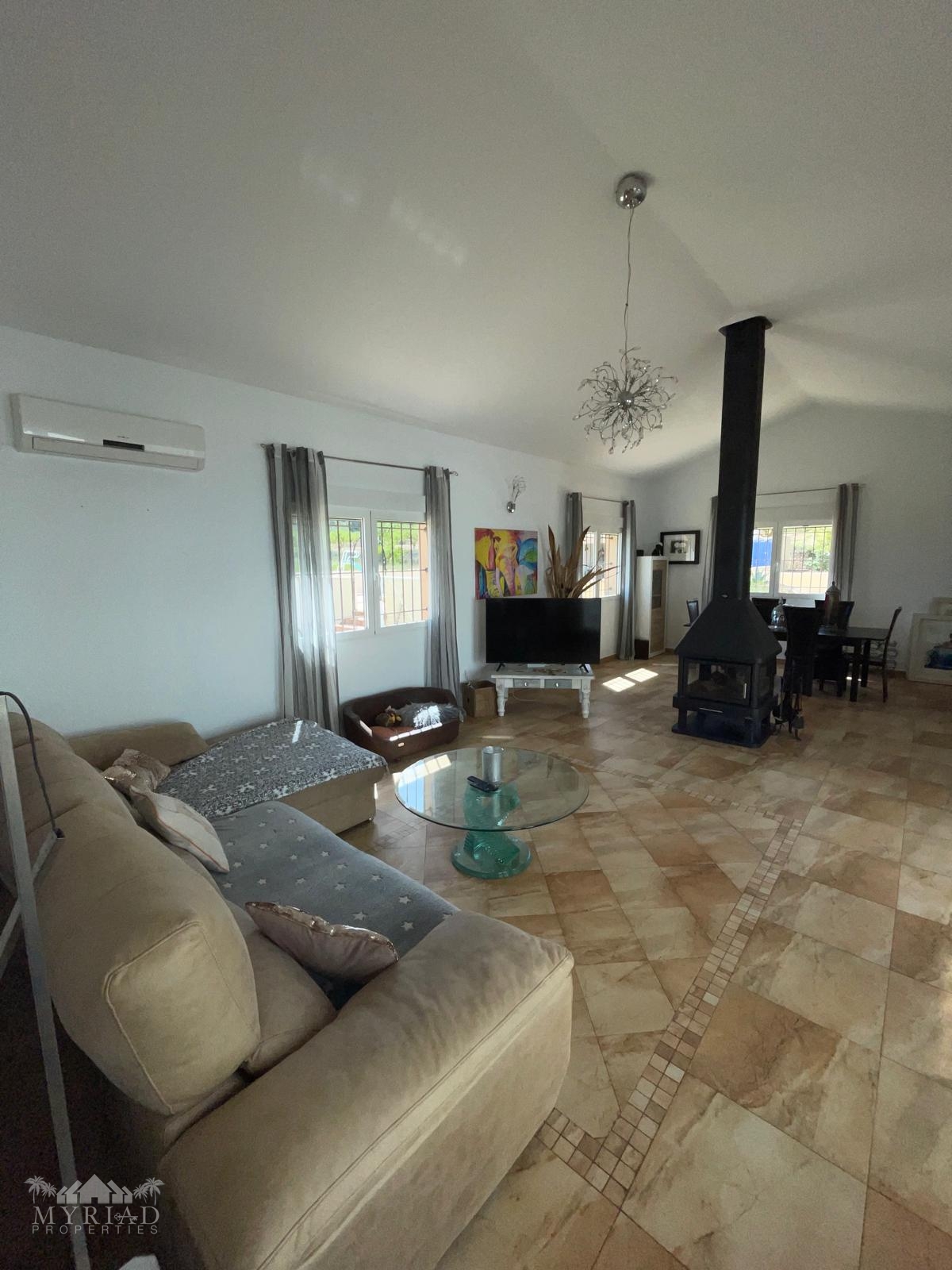 Villa in Encebras (Ref: MP6553)
