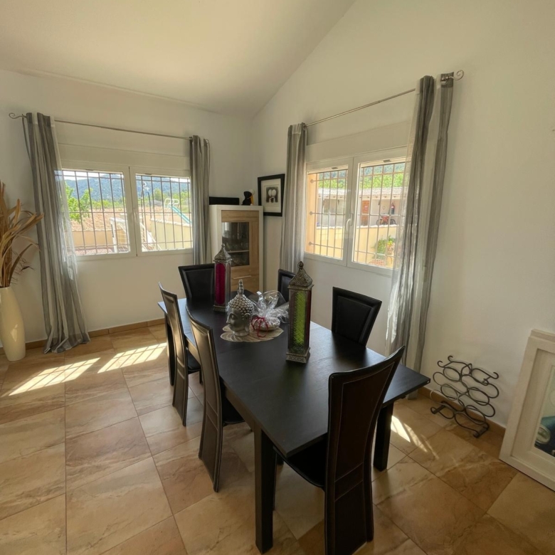 Villa in Encebras (Ref: MP6553)