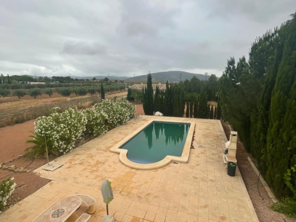Villa in Pinoso (Ref: MP6610)