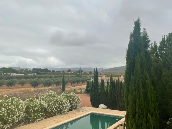 Villa in Pinoso (Ref: MP6610)