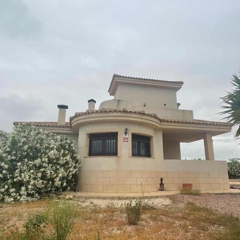 Villa in Pinoso (Ref: MP6610)
