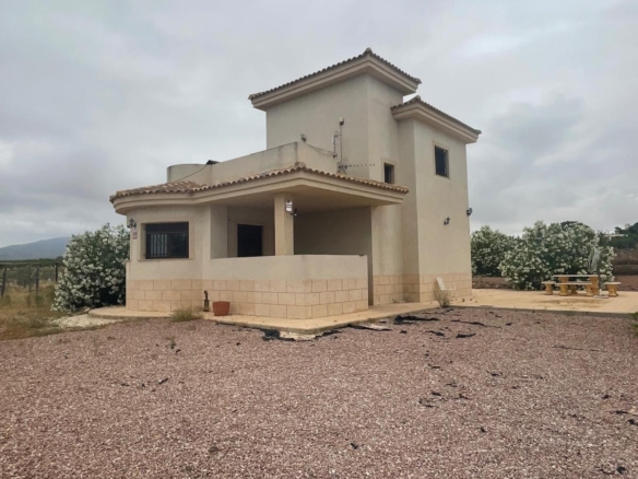 Villa in Pinoso (Ref: MP6610)