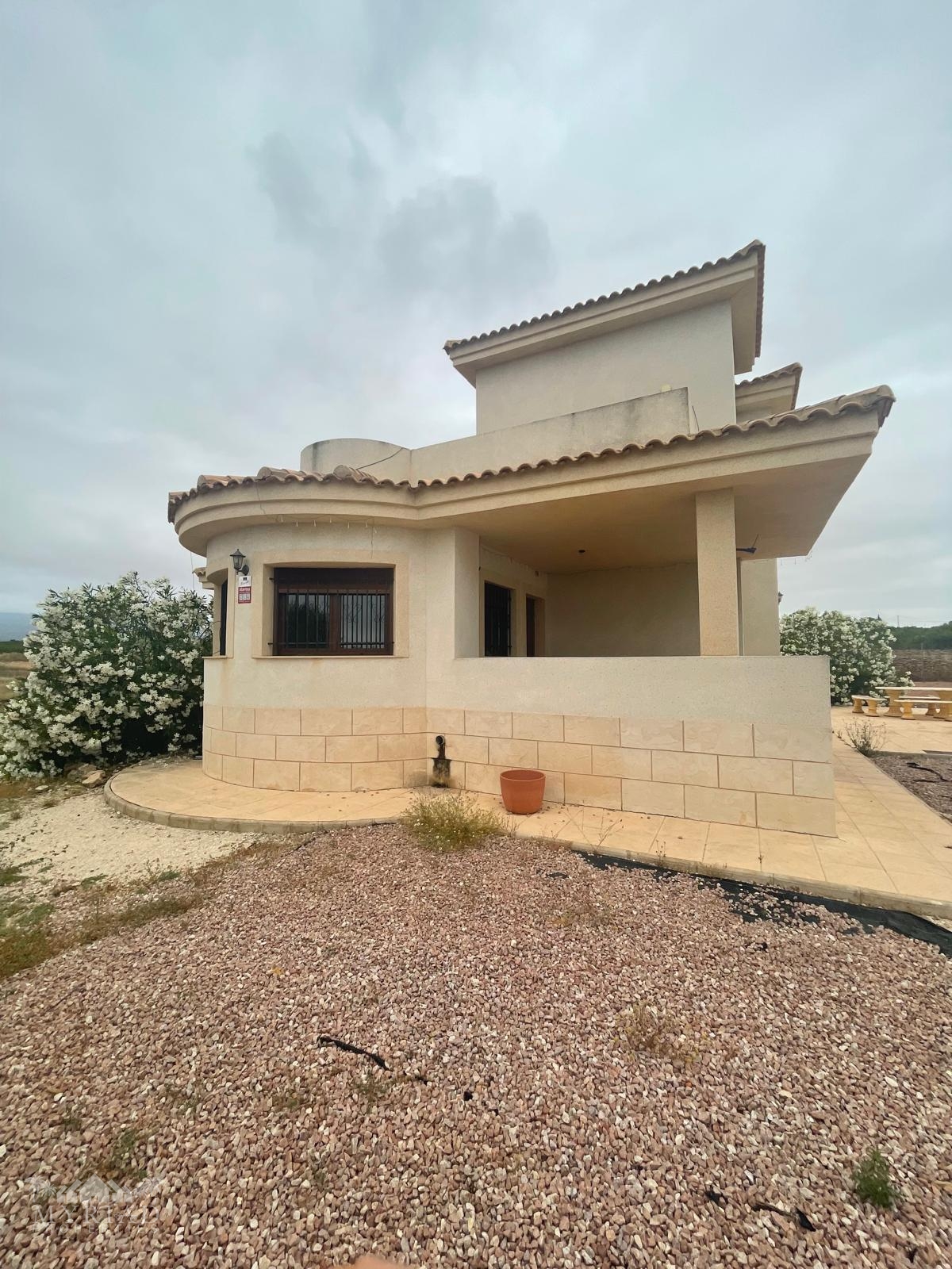 Villa in Pinoso (Ref: MP6610)
