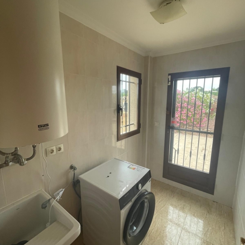 Villa in Pinoso (Ref: MP6610)