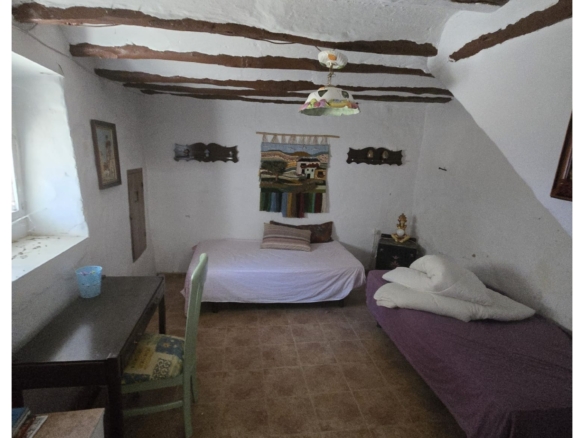 Terraced house in Yecla (Ref: MP6644)