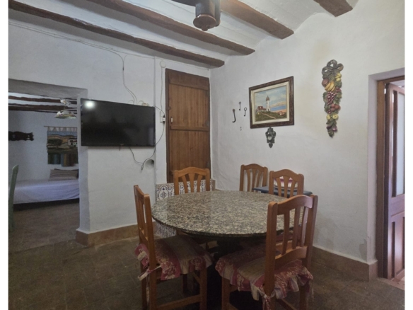 Terraced house in Yecla (Ref: MP6644)