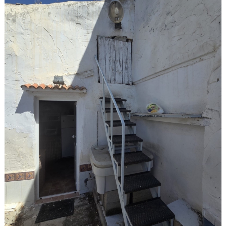 Terraced house in Yecla (Ref: MP6644)