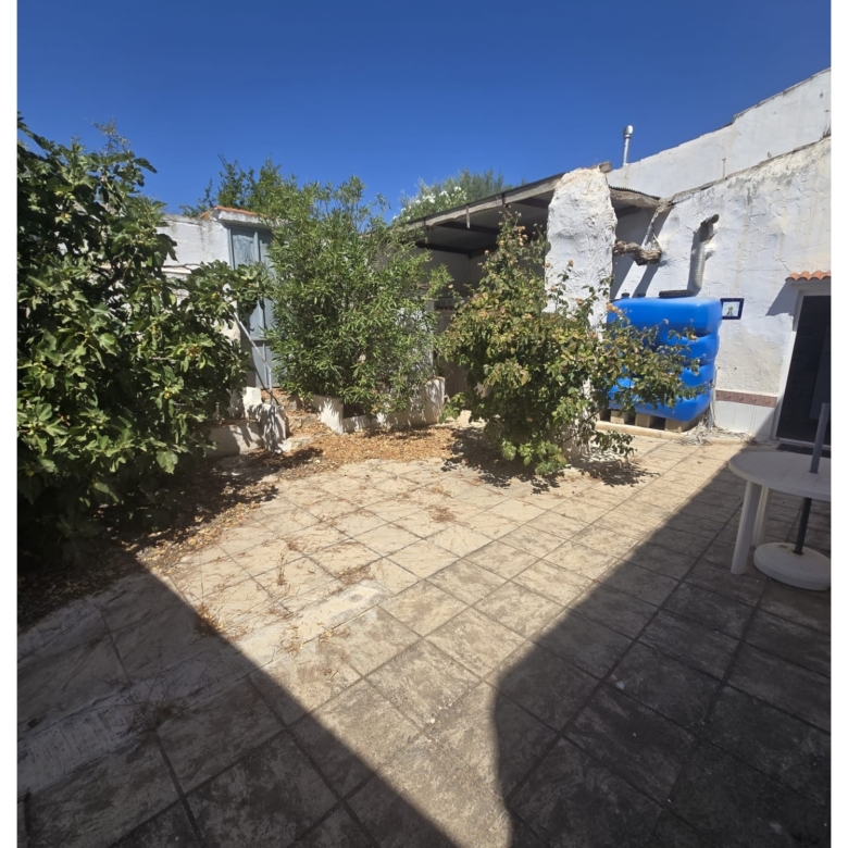 Terraced house in Yecla (Ref: MP6644)