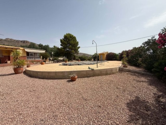 villa in La Romana (Ref: CC0668)
