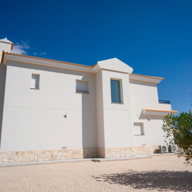 Country House in Pinoso (Ref: DOSI-600)