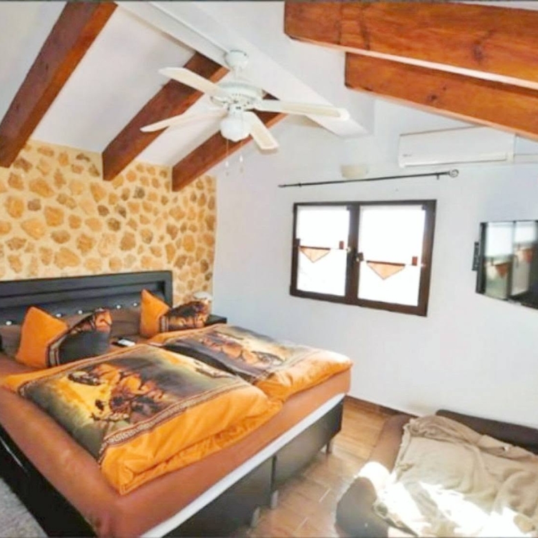 Country House in Pinoso (Ref: DOSI-3508)