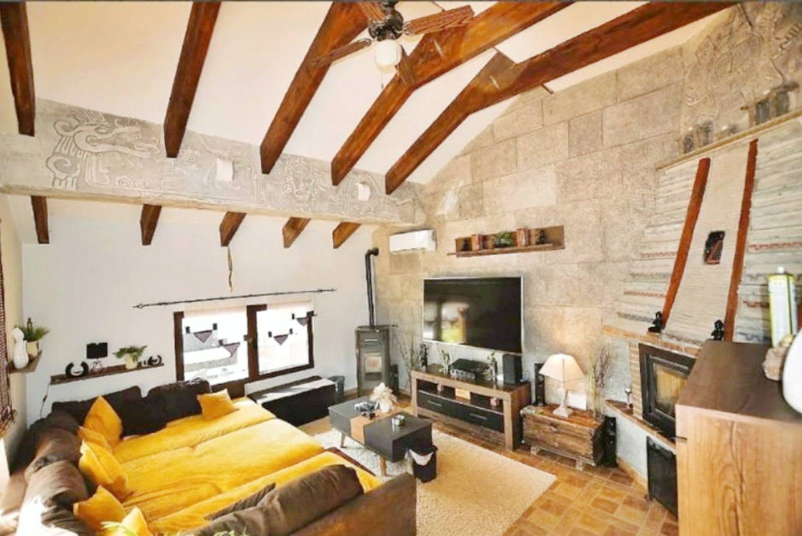 Country House in Pinoso (Ref: DOSI-3508)