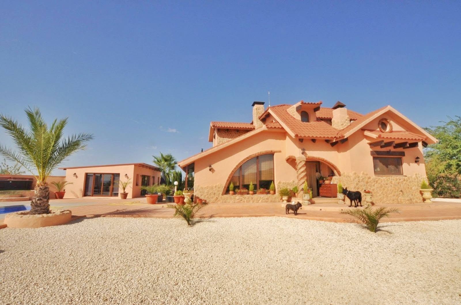 Country House in Pinoso (Ref: DOSI-3508)
