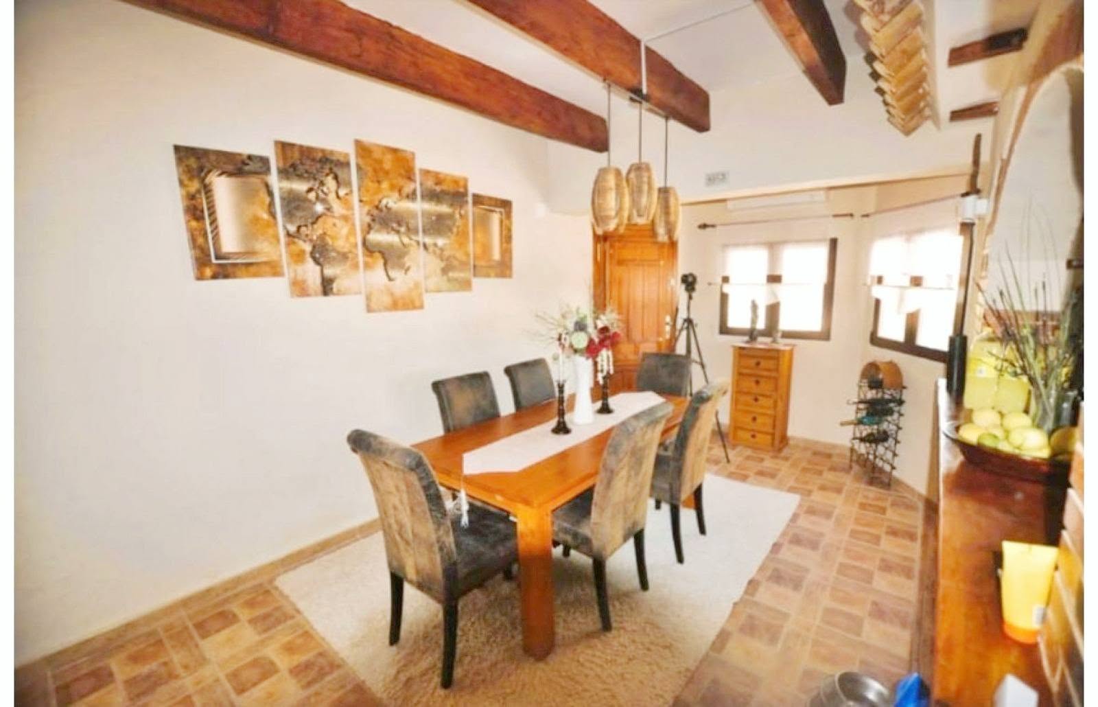 Country House in Pinoso (Ref: DOSI-3508)