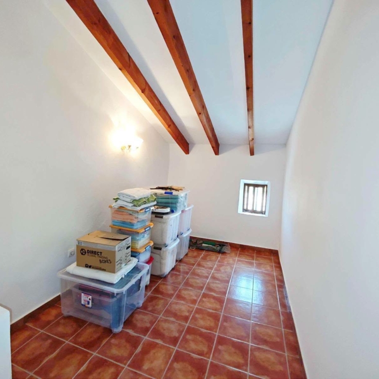 Country House in El Pinós (Ref: DOSI-3716)
