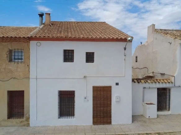 Country House in El Pinós (Ref: DOSI-3716)
