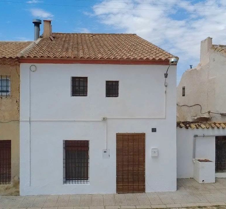 Country House in El Pinós (Ref: DOSI-3716)