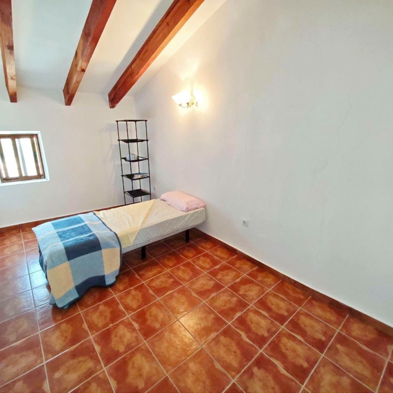 Country House in El Pinós (Ref: DOSI-3716)