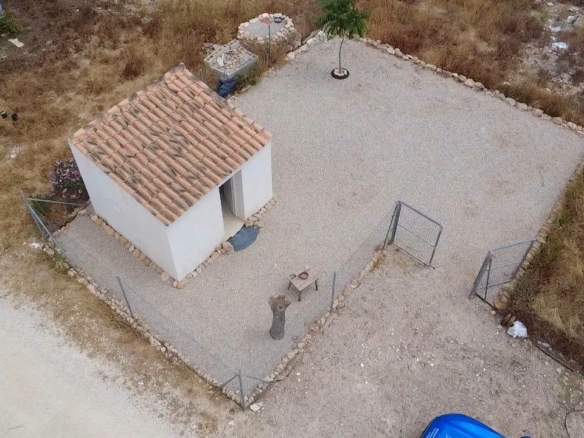 Country House in El Pinós (Ref: DOSI-3716)
