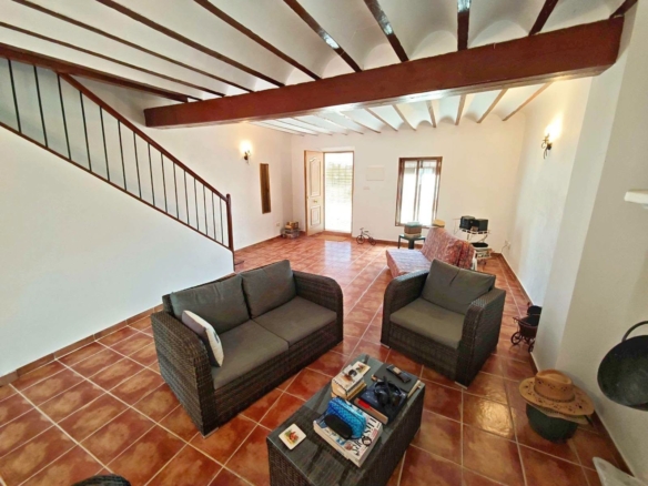 Country House in El Pinós (Ref: DOSI-3716)