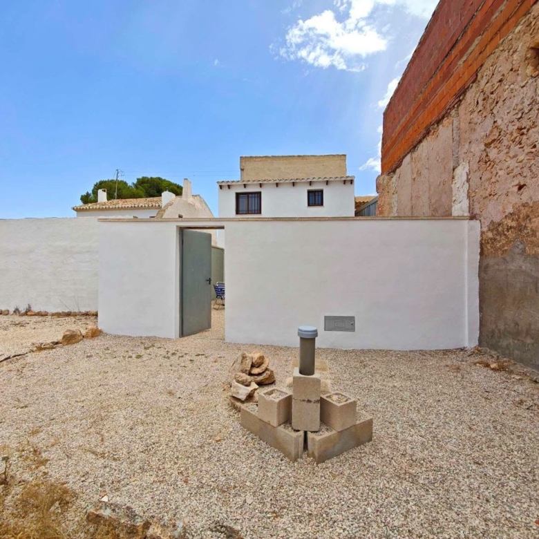 Country House in El Pinós (Ref: DOSI-3716)