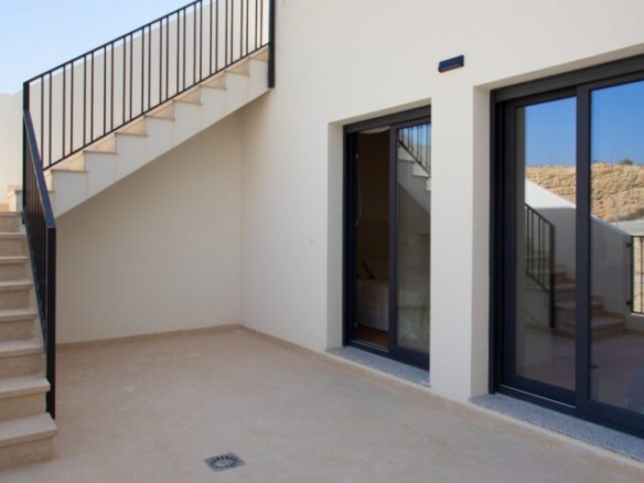 town house in Monforte del Cid (Ref: CC0568)