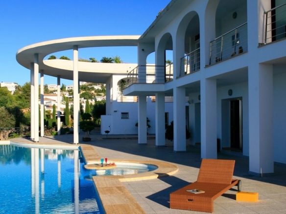 Luxurious Property in Monte Pego (Ref: DOSI-1147)