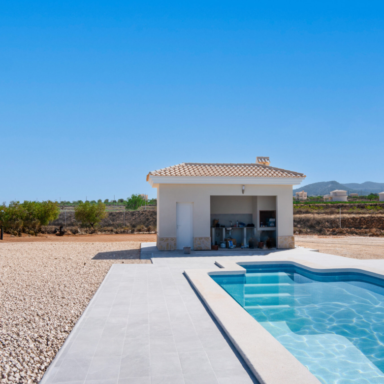 Country House in Pinoso (Ref: DOSI-600)