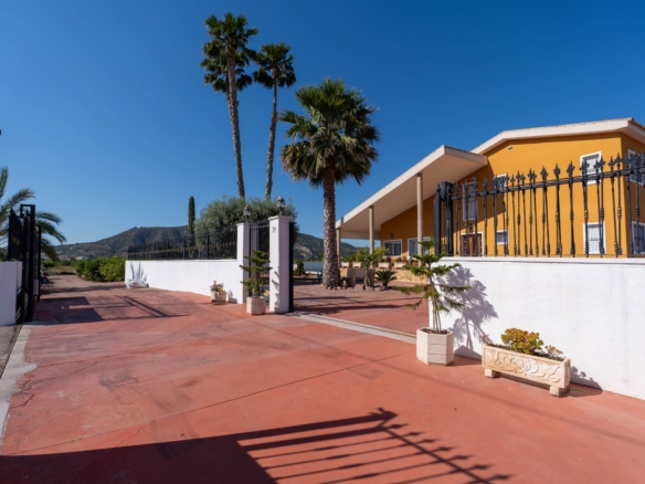 Finca – Country Property in Orihuela (Ref: BC-VIGRA)