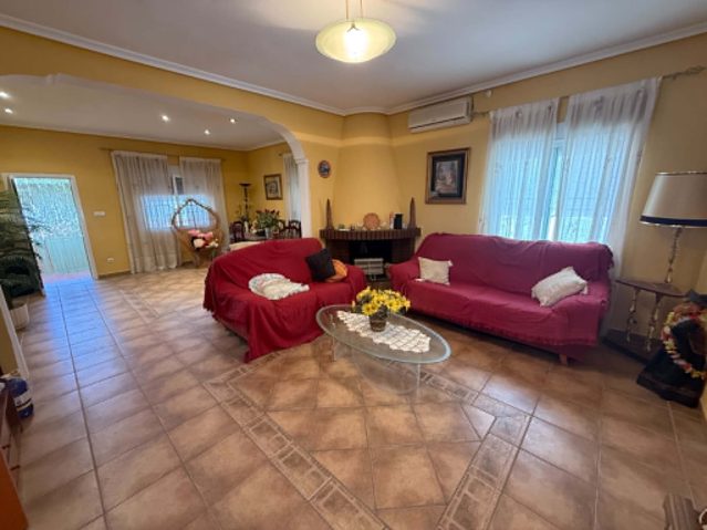 villa in La Romana (Ref: CC0668)