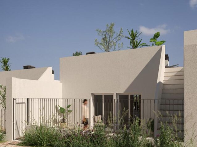 town house in Monforte del Cid (Ref: CC0540)