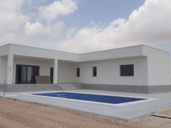 villa in Pinoso (Ref: CC0626N)