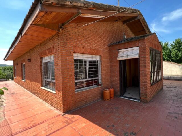 villa in Hondon de los Frailes (Ref: CC0570)