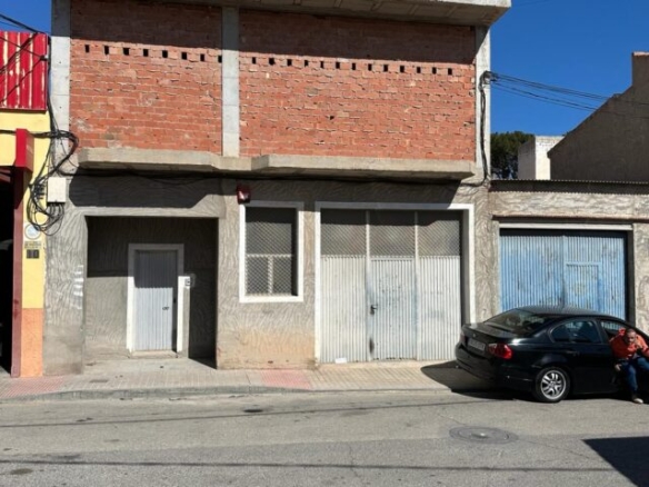 town house in La Romana (Ref: CC0641)