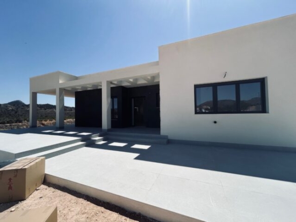 villa in Macisvenda (Ref: CC0584)