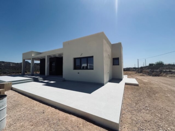 villa in Macisvenda (Ref: CC0584)