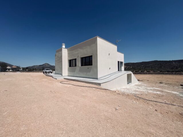 villa in Macisvenda (Ref: CC0584)