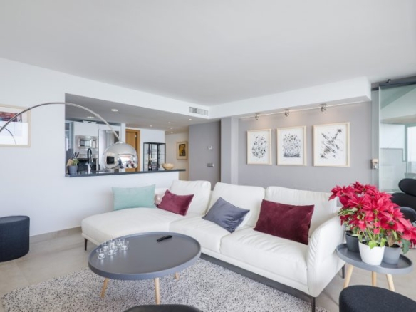 apartment in Benalmádena (Ref: CC0654)