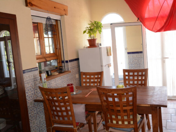 villa in Daya Vieja (Ref: CC0638)