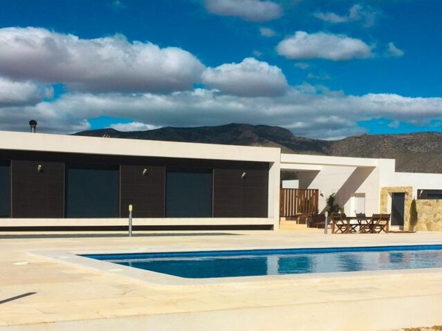 villa in La Romana (Ref: CC0483N)
