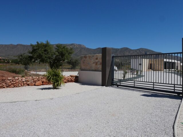 villa in La Romana (Ref: CC0483N)