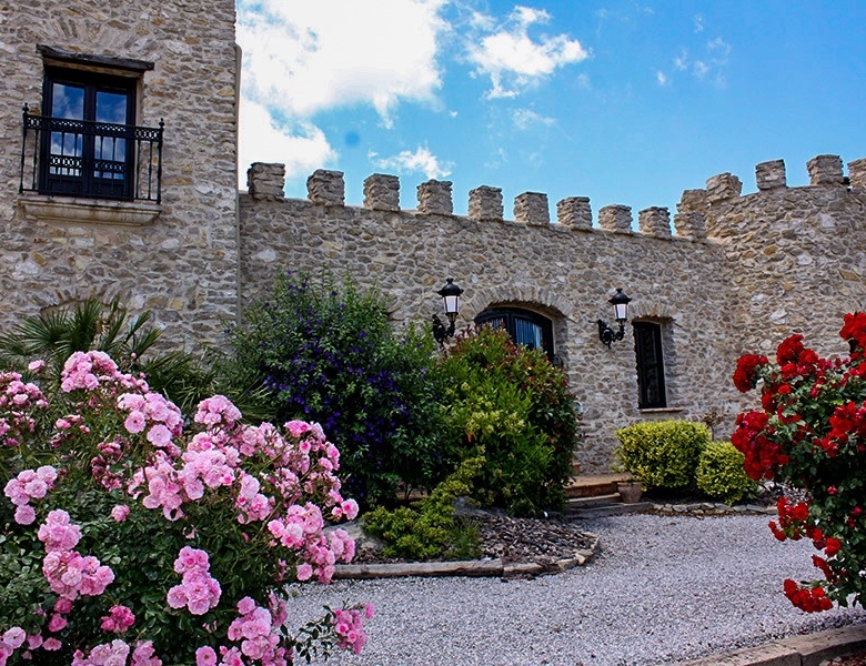 Historic Property in Relleu (Ref: DOSI-574)