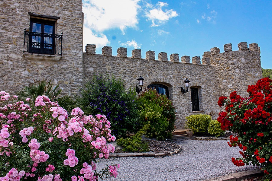 Historic Property in Relleu (Ref: DOSI-574)